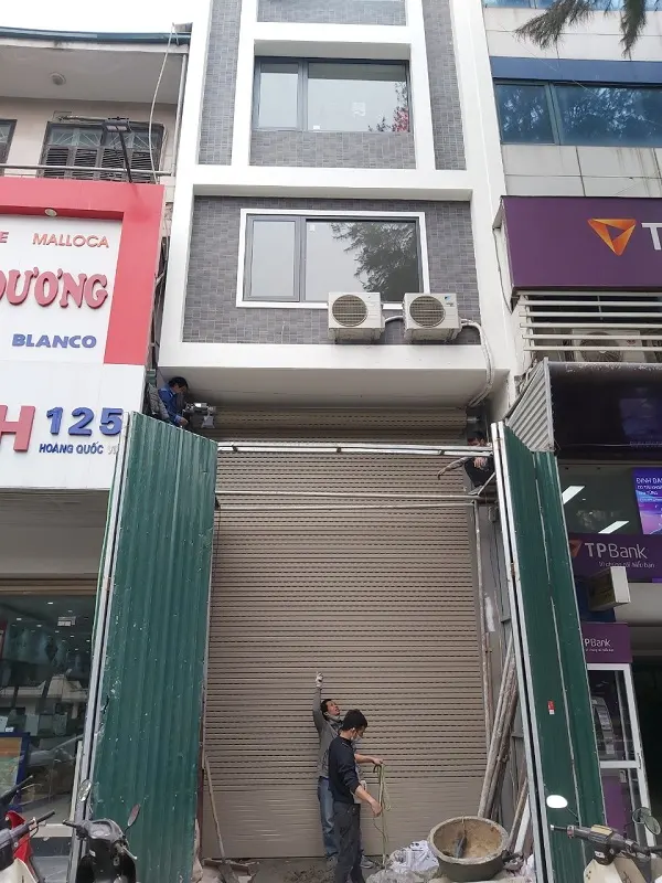 Lắp đặt cửa cuốn công trình chú Thêm Xã Đàn nan A49i